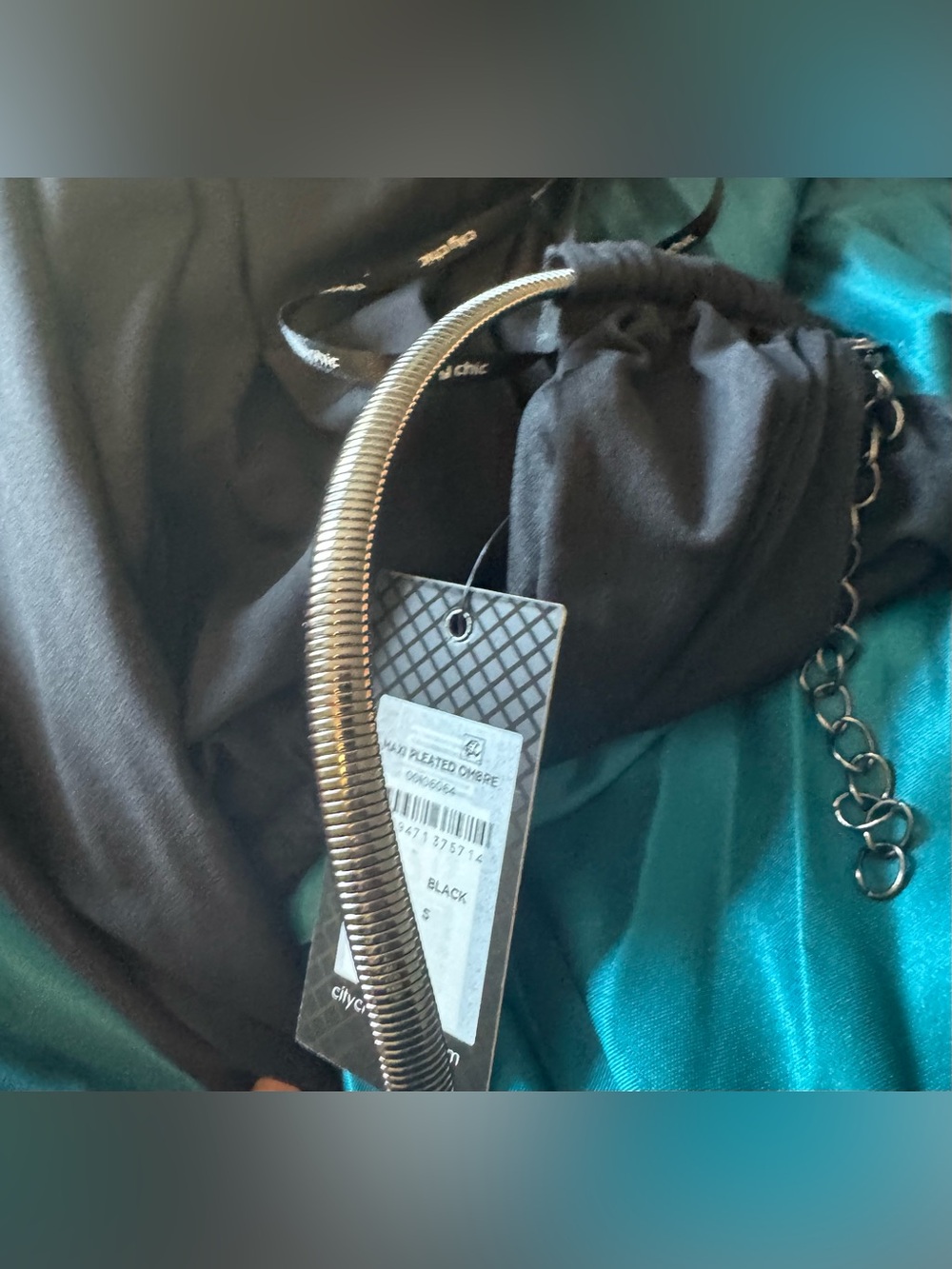 Pleated Ombre Maxi Dress in Teal and Black - Picture 8 of 8
